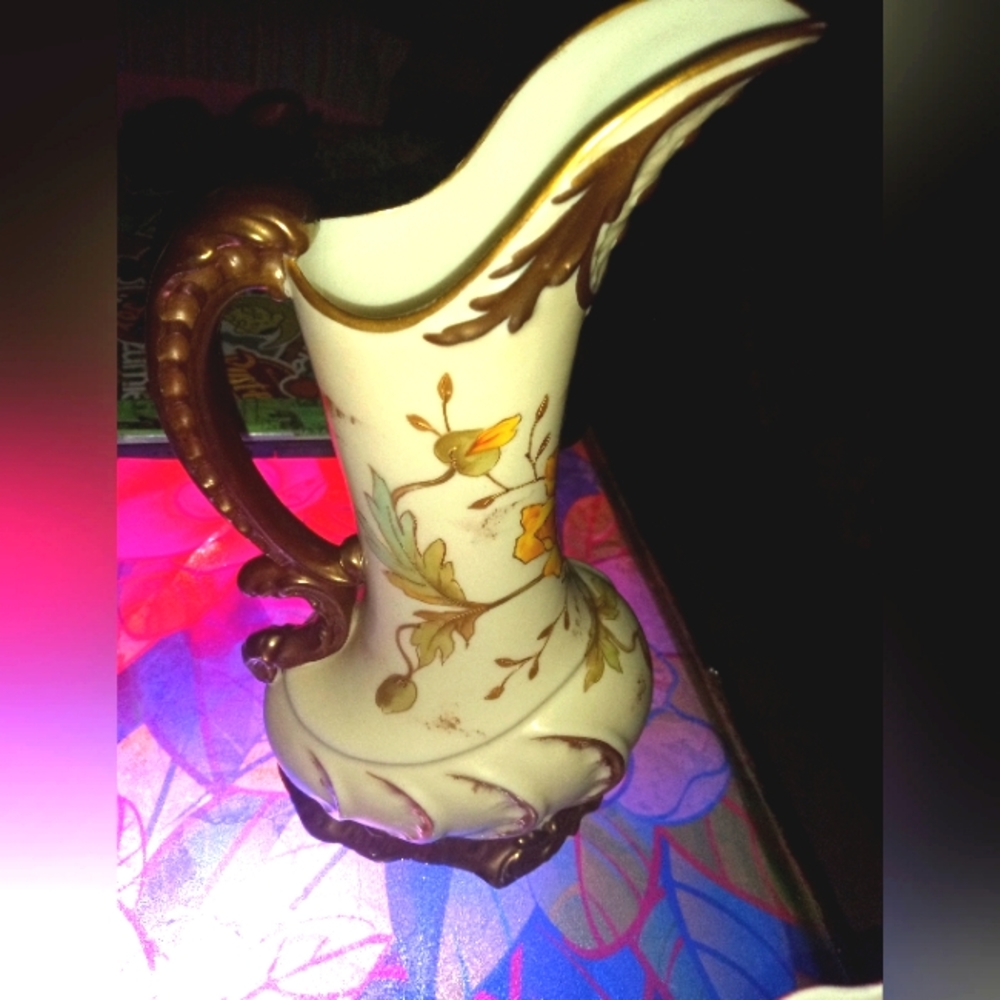 Vintage Benjimen F. Hunt  Carlsbad Pitcher